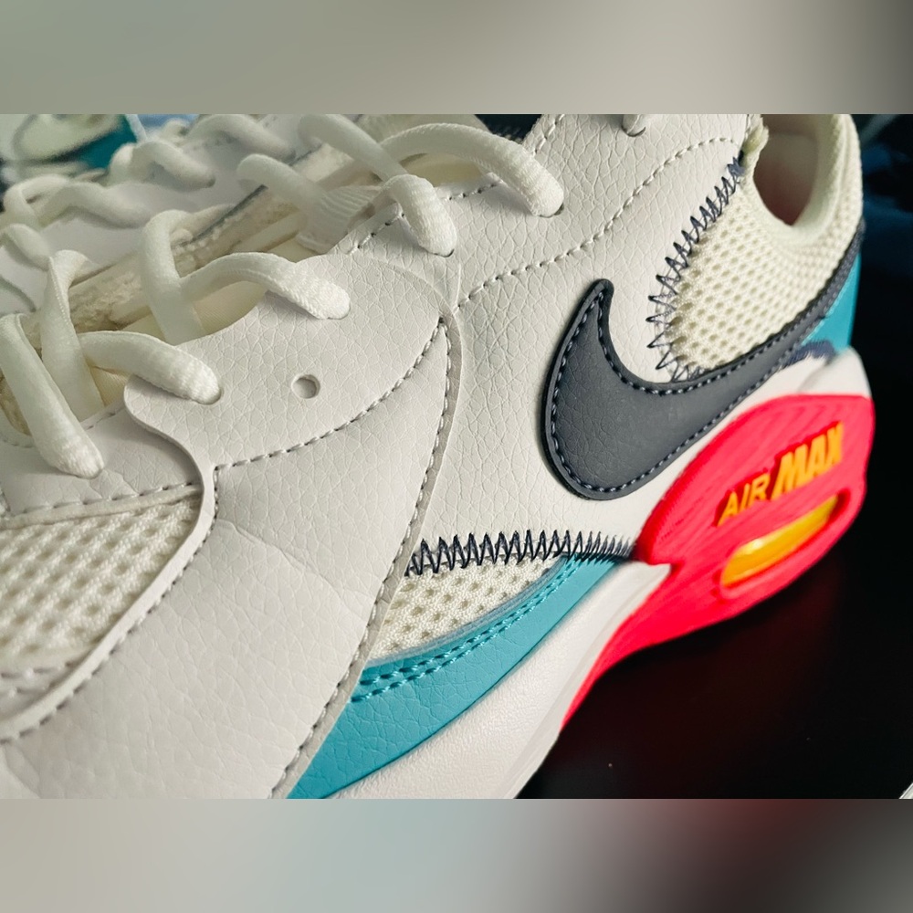 Nike Air Max “Dusty Cactus”White,Teal ,Pink
Laser Orange,Thunder Blue
11M - Picture 4 of 10